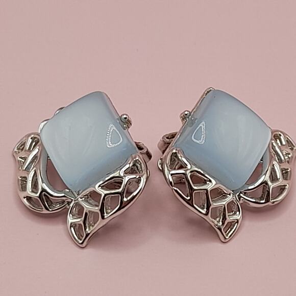 Vintage Coro Moonglow Earrings Blue Silver Tone Clip On 1950s main image 5